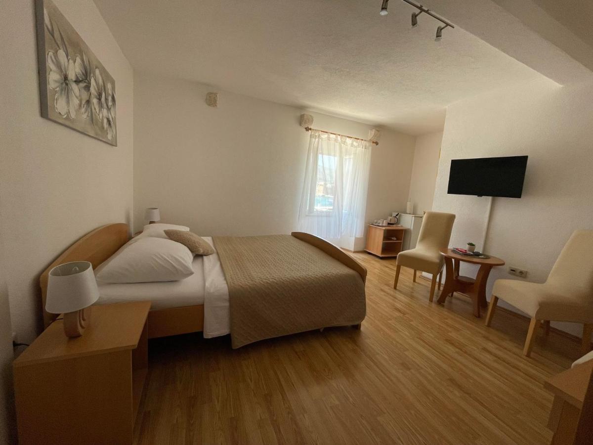 Apartment Parcina Trogir Luaran gambar